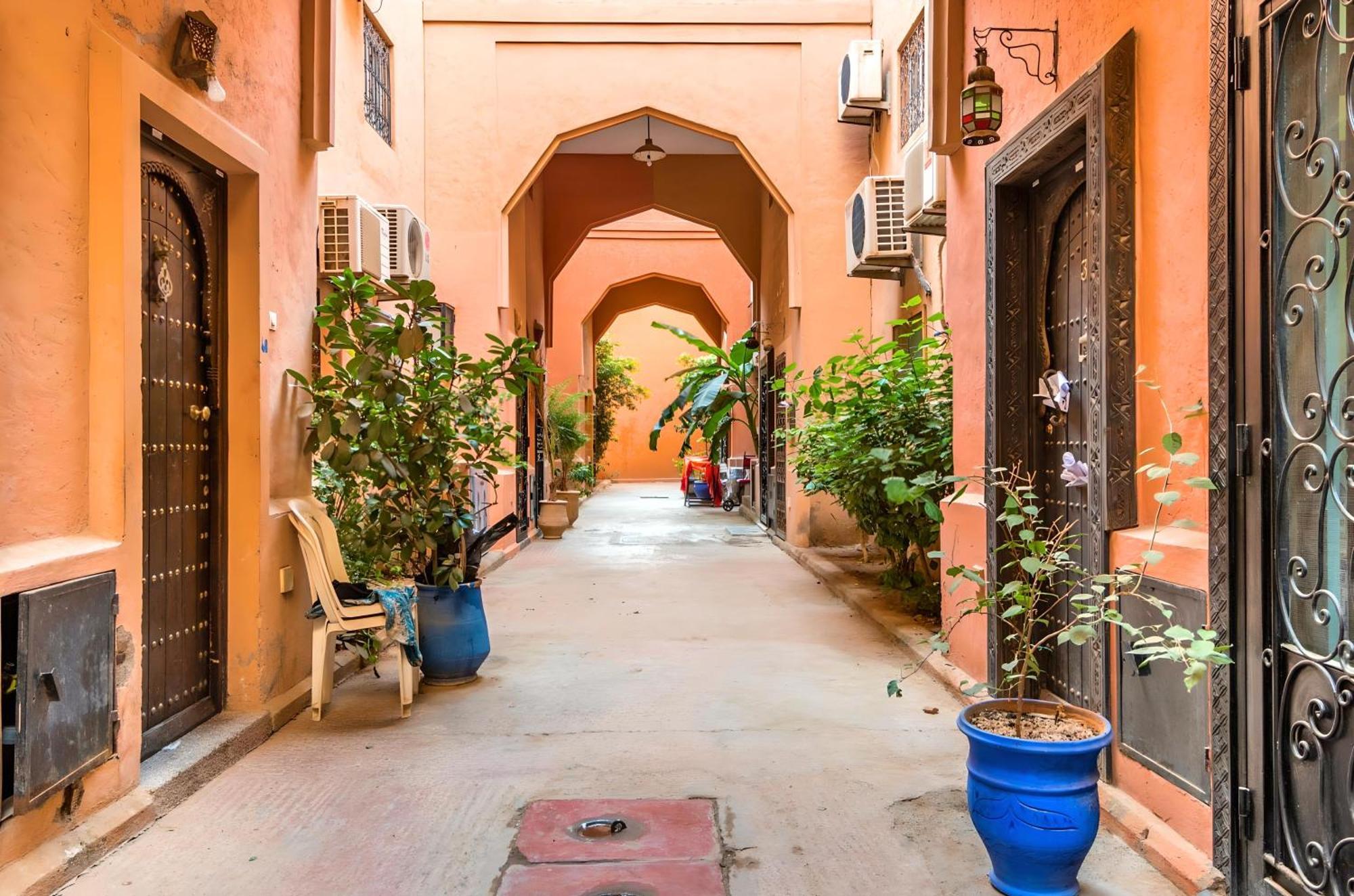 Tres Beau Riad A Marrakech Avec Piscines مراكش المظهر الخارجي الصورة