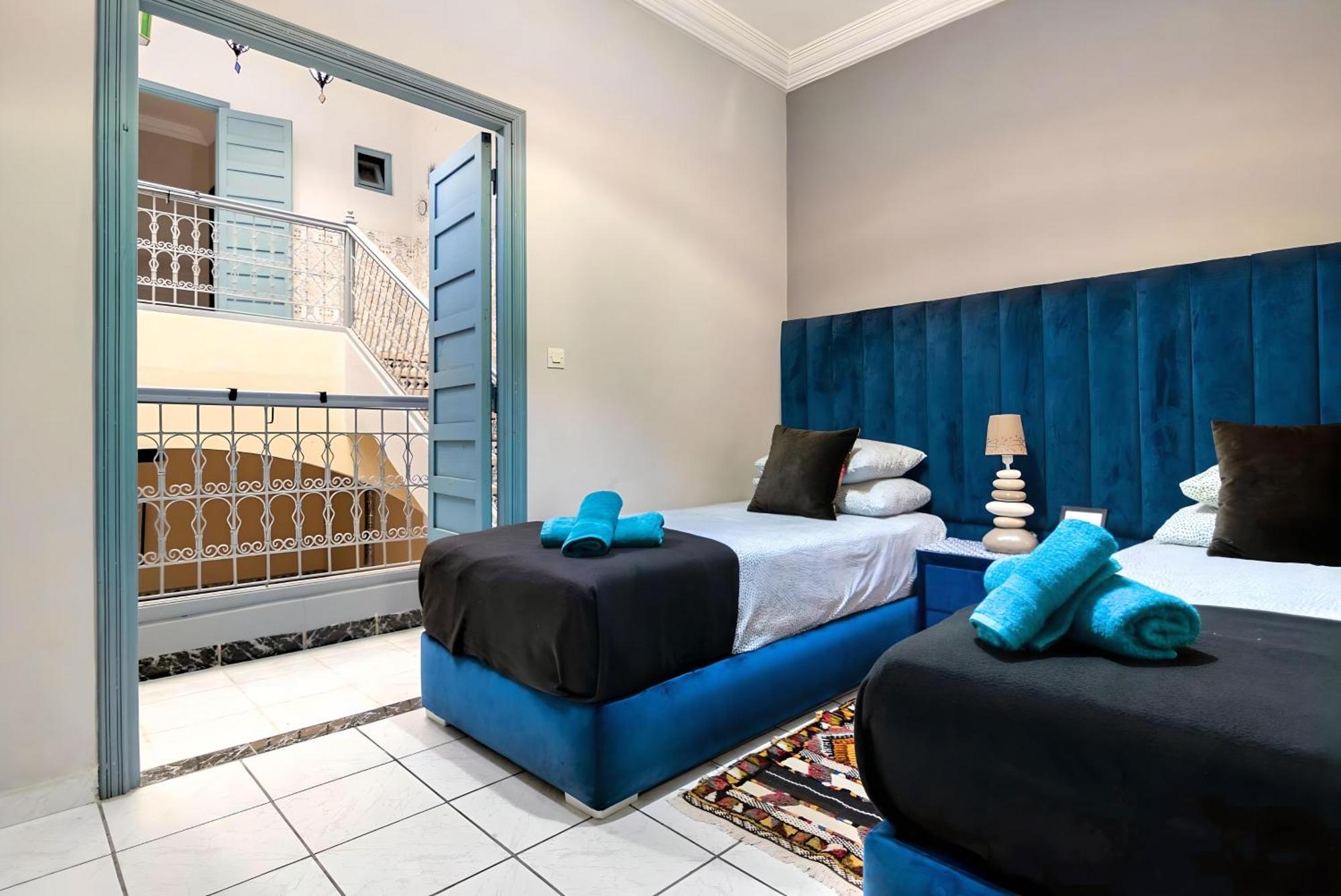 Tres Beau Riad A Marrakech Avec Piscines مراكش المظهر الخارجي الصورة