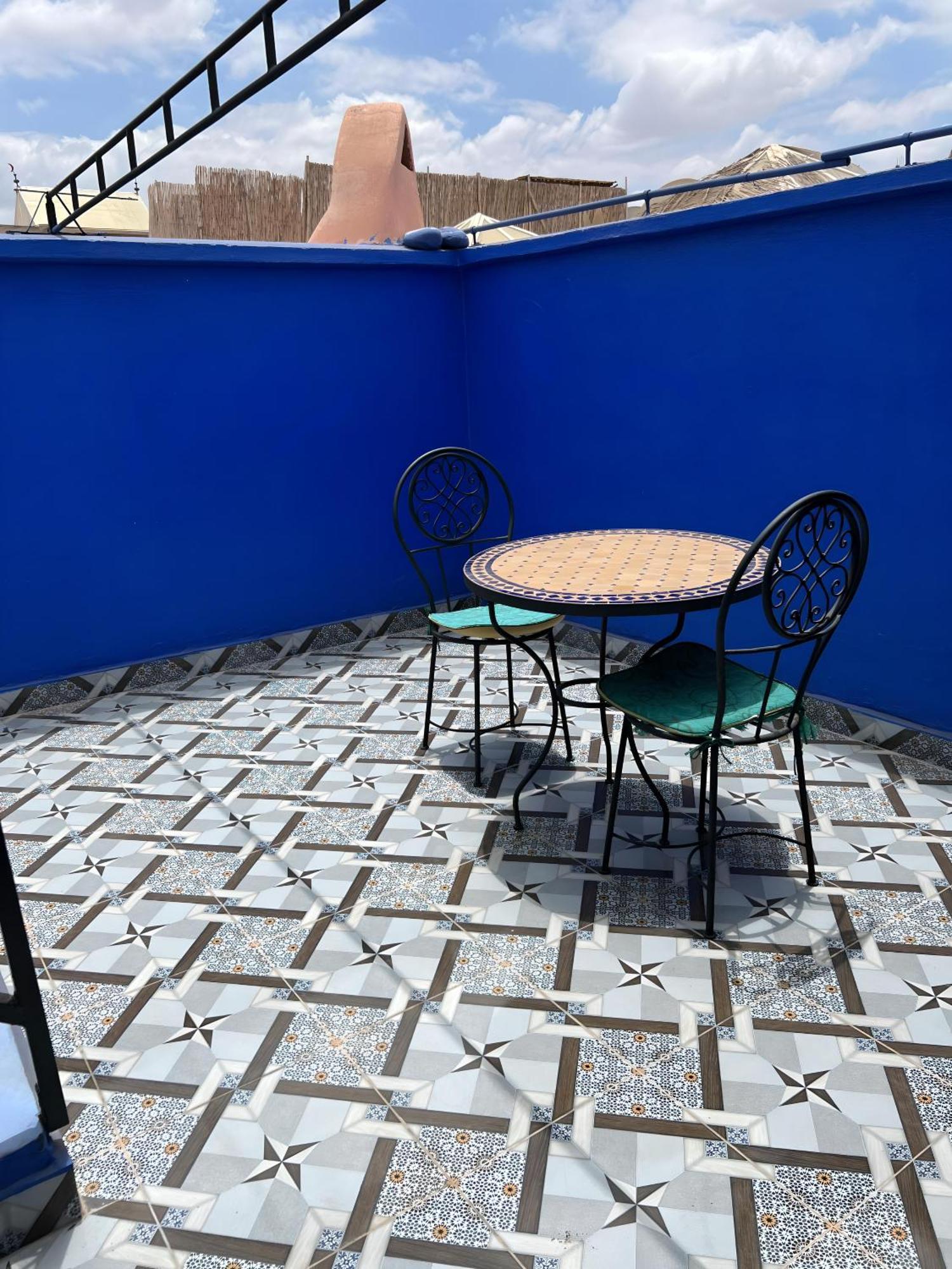Tres Beau Riad A Marrakech Avec Piscines مراكش المظهر الخارجي الصورة