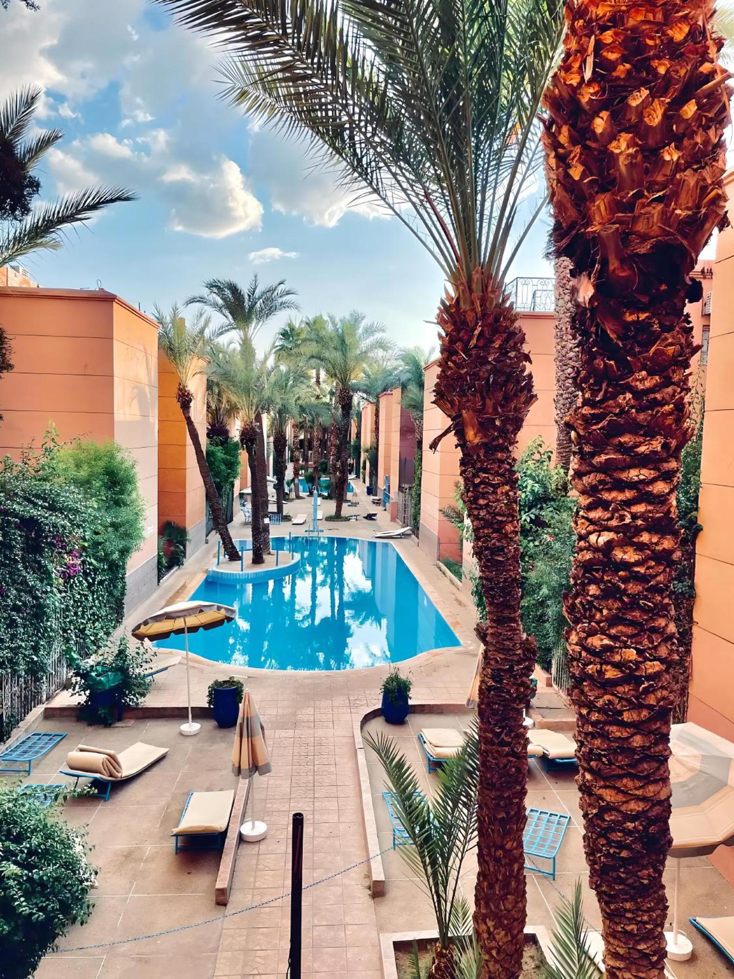 Tres Beau Riad A Marrakech Avec Piscines مراكش المظهر الخارجي الصورة
